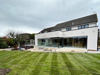 MORTON 13_ DURING EXTERNAL 1200X800